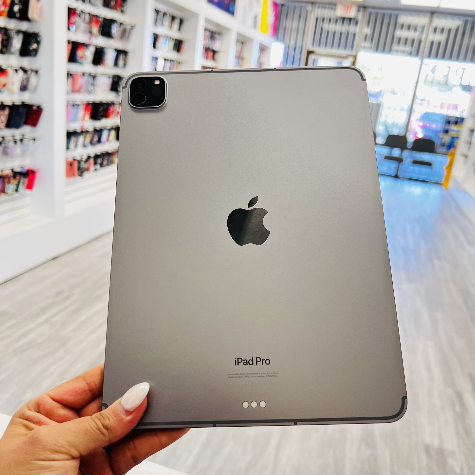 iPad Pro 11 Inch 4Gen 256gb WiFi LTE $50 Down Payment