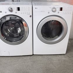 LG WASHER AND ELECTRIC DRYER SET