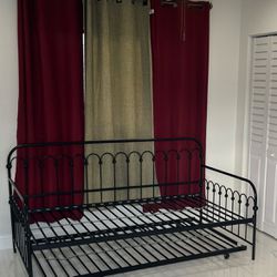 Metal Day Bed Frame With Trundle Slider On Wheels 