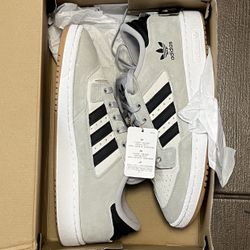 Sz 11 $40 FIRM NO TRADES 