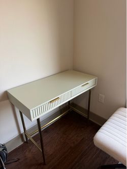 West Elm Quinn Mini Desk