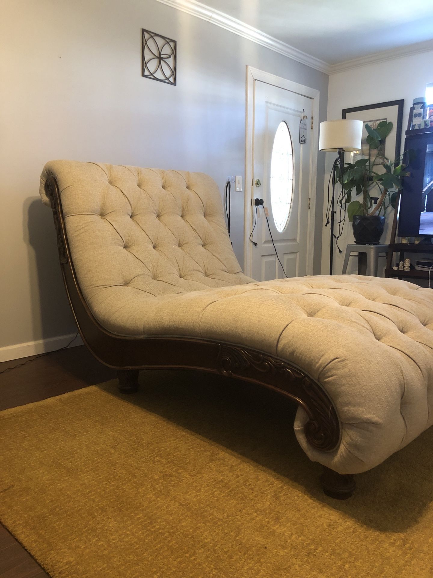 XL Chaise