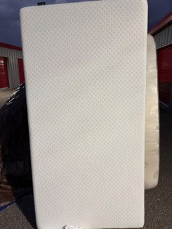 White Foam Mattress - Twin