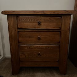 Bed And Side Dresser 