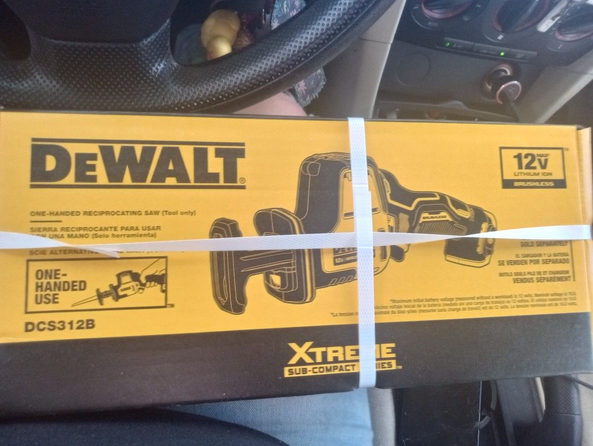 DeWalt Reciprocating Saw