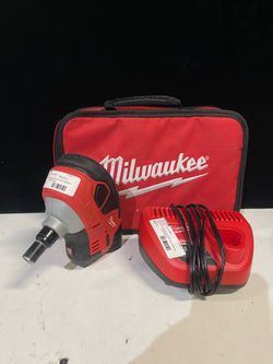 Milwaukee 2458-20 M12 Cordless Palm Nailer W/ Battery, Charger & Soft Case