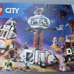 Lego City - Space Base And Rocket Launchpad