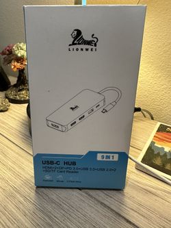 USB-C Hub 