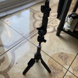 Tripod 