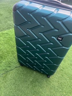 Luggage 26 size