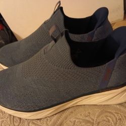 Sketchers Slip On Size 15