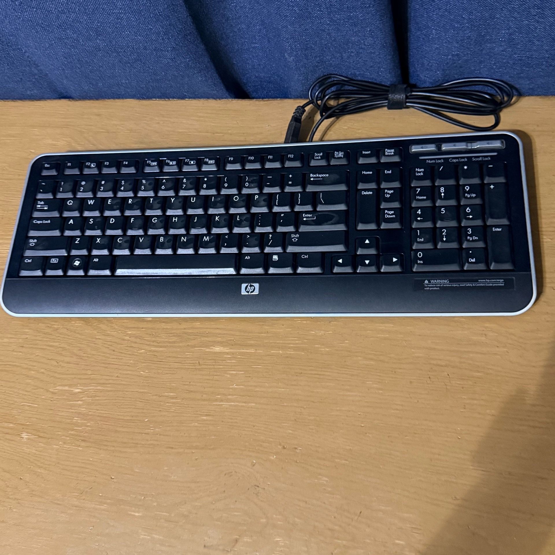 HP Wired USB Keyboard • Full Size Keyboard w/ Number Pad • Tested Working