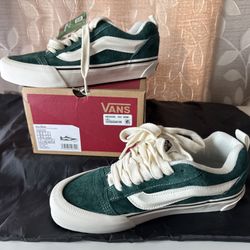 Vans Knu Skool