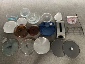 Pyrex Bowl ,Containers And Warmer $30 For Everything 