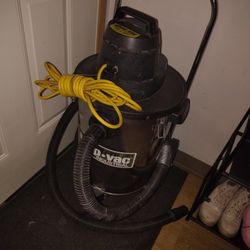 Wet & Dry Industrial Shop Vac 