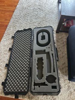 (60) Pelican cases