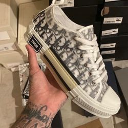 Dior Shoes