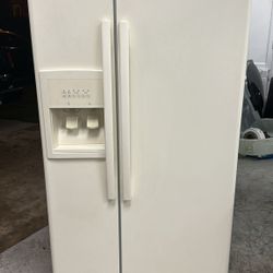 Whirlpool Refrigerator Fridge Fully Functional Capactity 25cuft