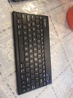 Bluetooth Keyboard 