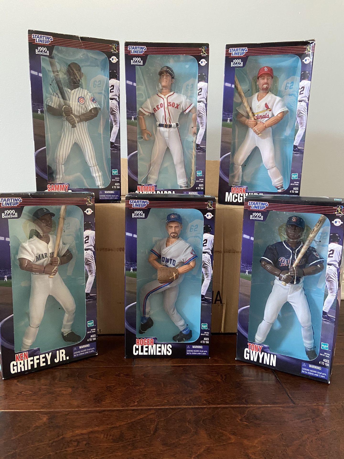 Starting Lineup 1999 12 inch set of 6: Griffey, McGwire, Sosa, Gwynn, Clemens, Nomar. Plus Baseball Cards