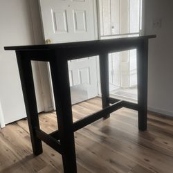 Dinning Table With No Chairs