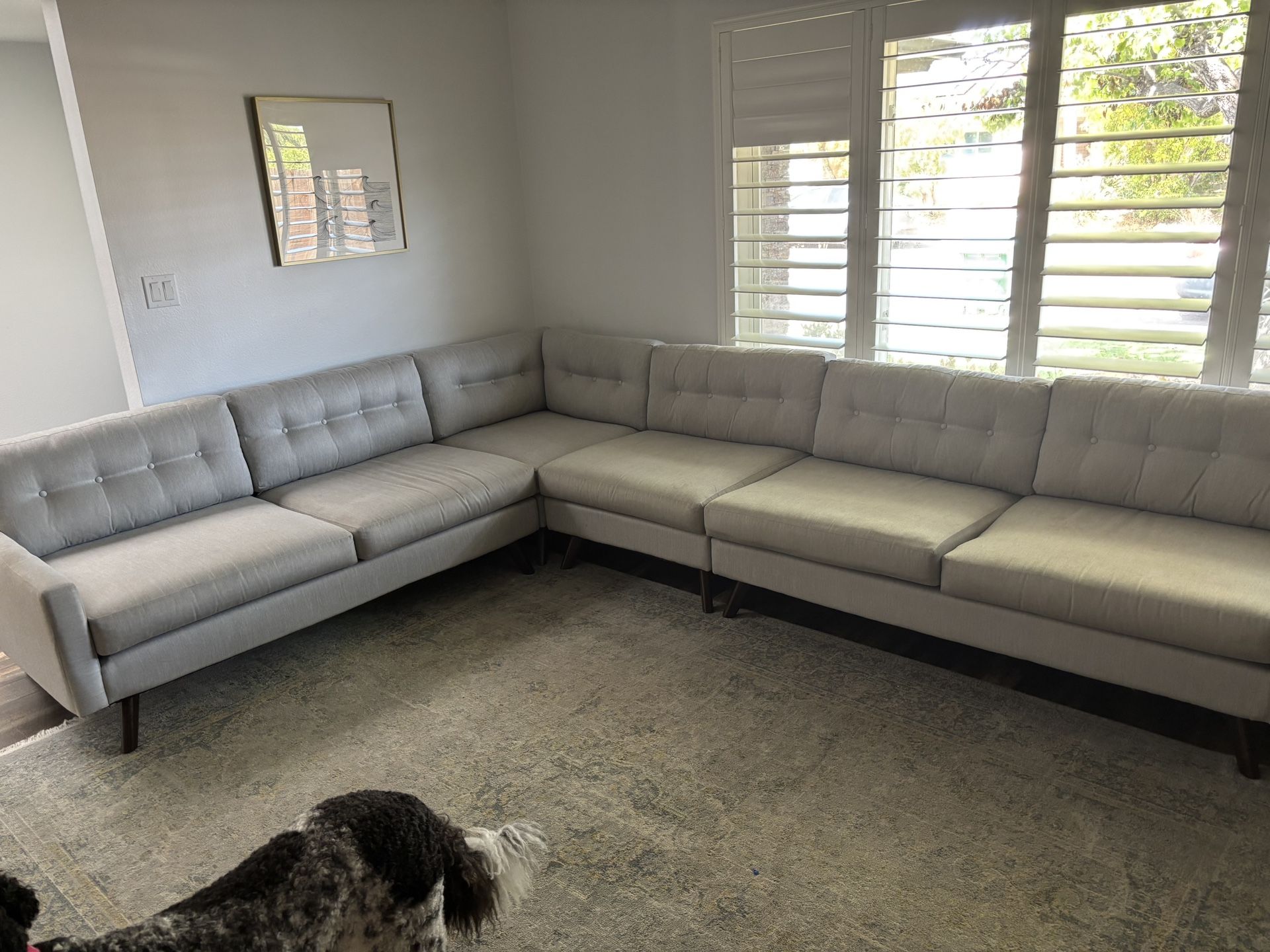Joy bird Couch