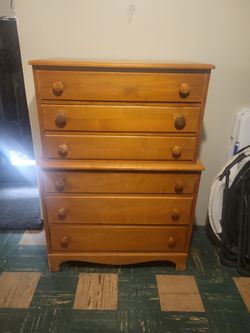 Dresser