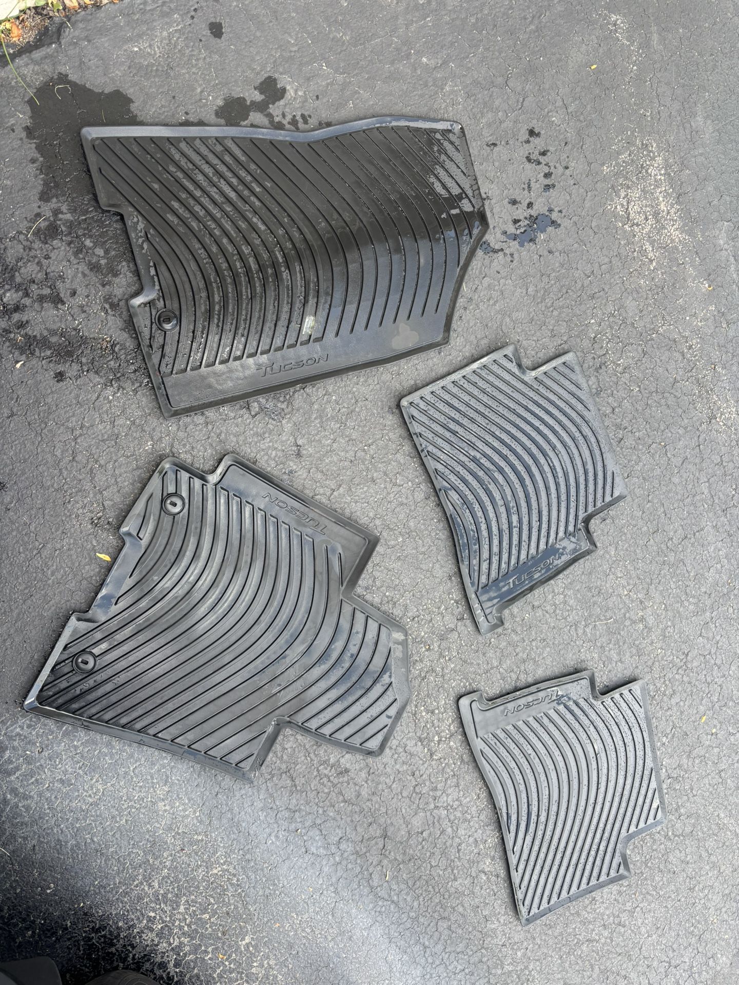 Hyundai All Weather Floor Mats