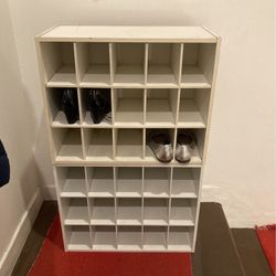 2 Shoe Shelves