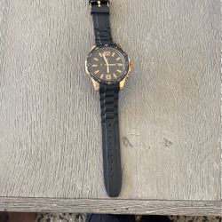 Black And Gold Unlisted Stainless Steel Watch
