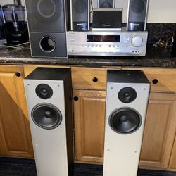 Onkyo Surround Sound System 