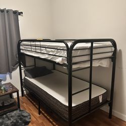 Bunk Bed / Litera 