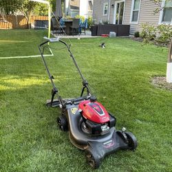 Honda HRN 216 Lawn Mower