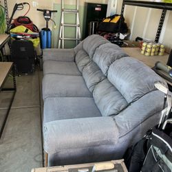 Pull out Couch