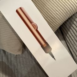 Dyson Air Strait  - Like New