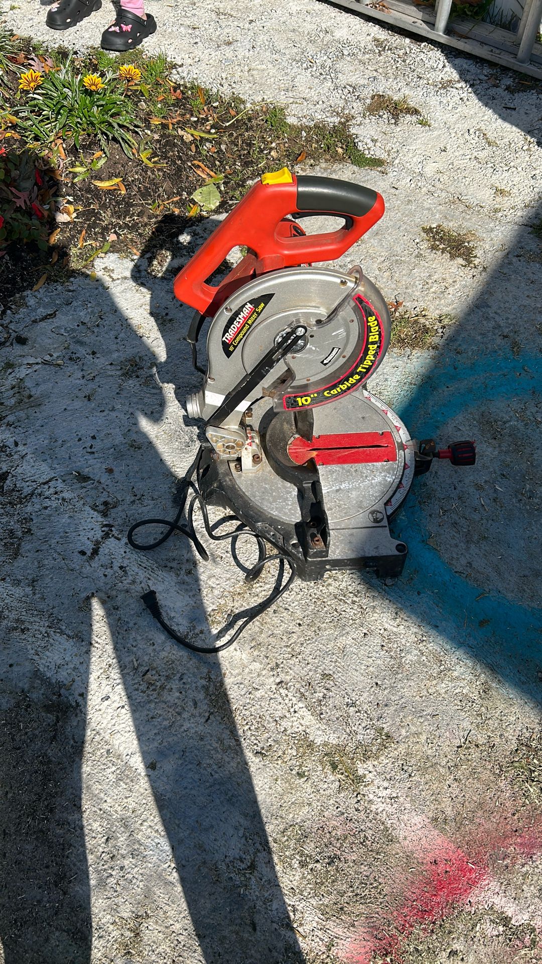 Tradesman Compound Miter Saw