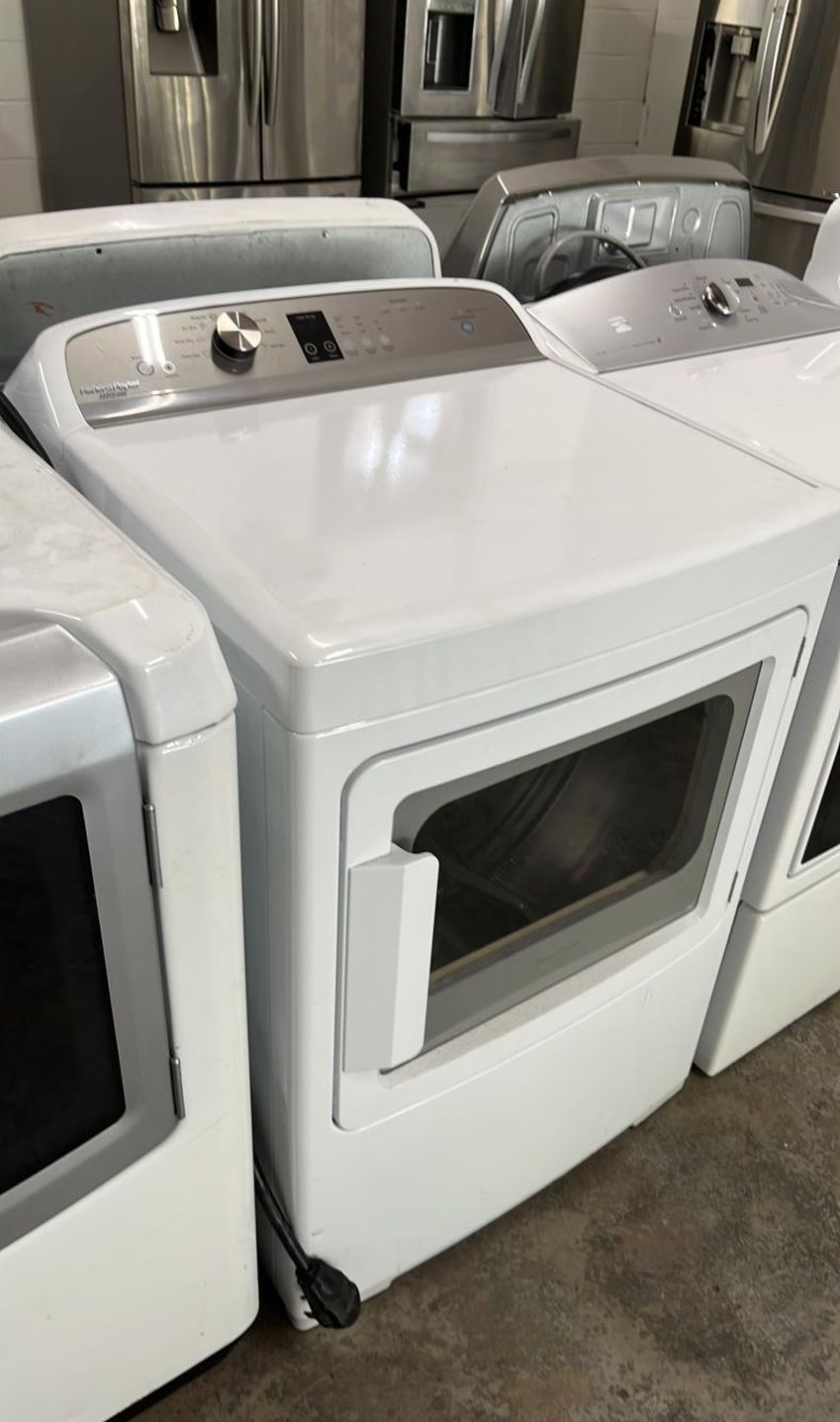 Whirlpool Electric Dryer – Sensor Dry, Large Capacity, Clean