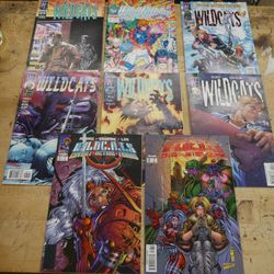 Lot 8 WILDCATS COMIC BOOKS BY WILDSTORM 1 AUGUST 1992 1 NOVEMBER 1999 5 NOVEMBER 1999 18 FEBRUARY 2001 20 APRIL 2001 32 JANUARY  36 MARCH  ANNUAL 2000