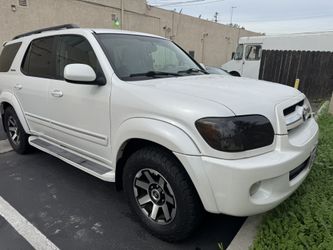 2005 Toyota Sequoia