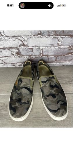 OluKai Lae'ahi Pa'i Green Camo Textile Canvas Fabric Sneakers Men 11.5M US/44.5