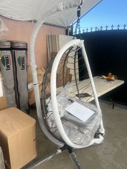 Egg chair hanging