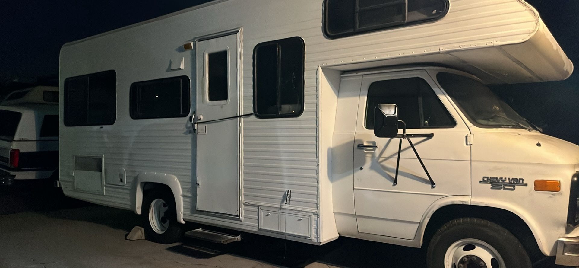 Chevrolet RV