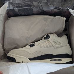 Jordan 4 Retro 