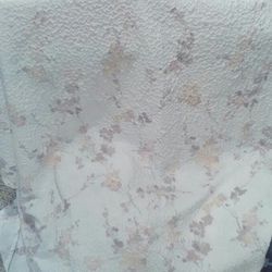 Pretty Cloth shower curtain and waste can for bath