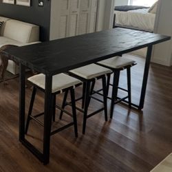 Counter Height Table and Chairs