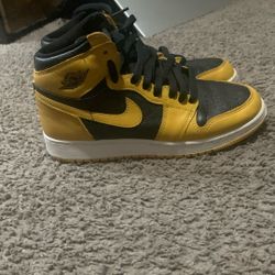 Polens Jordan 1s Size 6 Good Condition 