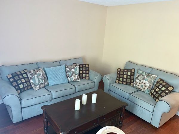 Ashley Furniture living room set for Sale in Fairburn, GA - OfferUp