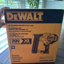 20V MAX XR Lithium-Ion Electric Cordless 18-Gauge Brad Nailer 