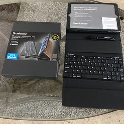 Brookstone, Bluetooth keyboard Pro