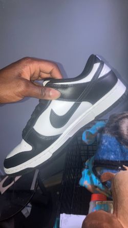 Panda dunks size 9.5